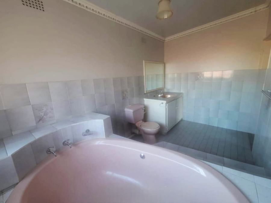 3 Bedroom Property for Sale in Uitsig Free State